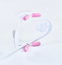 Cargar imagen en el visor de la galería, Separador de Labios Plástico Standard White
